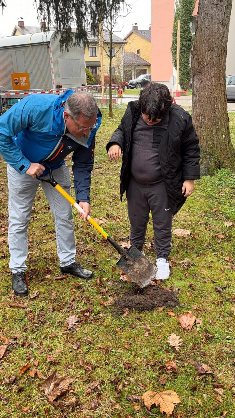 Pflanzaktion am Brauereipark